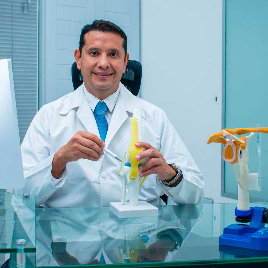 Dr. Jorge Iván Mesa, ortopedista y traumatólogo en Armenia, Quindío